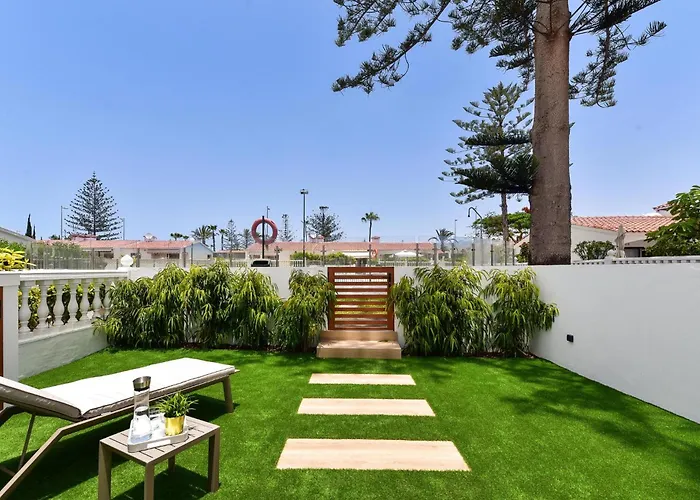 Santa Barbara Emb5 By Villagrancanaria *